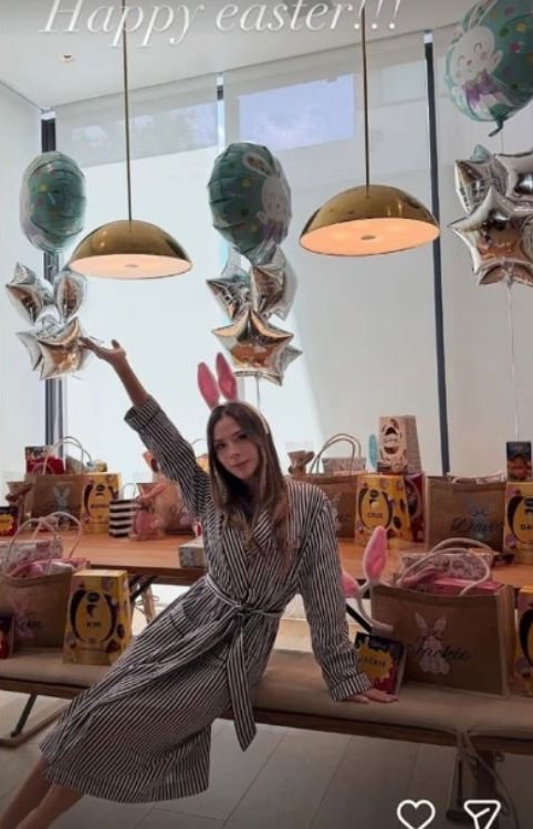 Victoria Beckham post