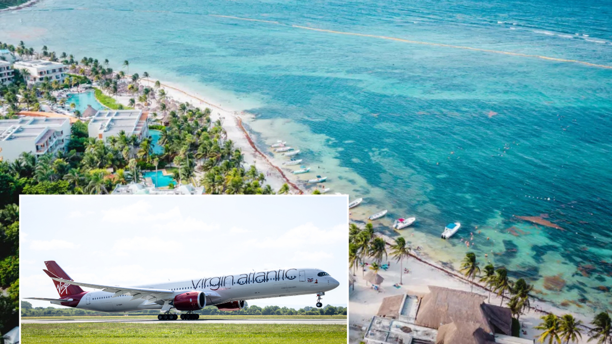 Virgin Atlantic plane / Cancun beach