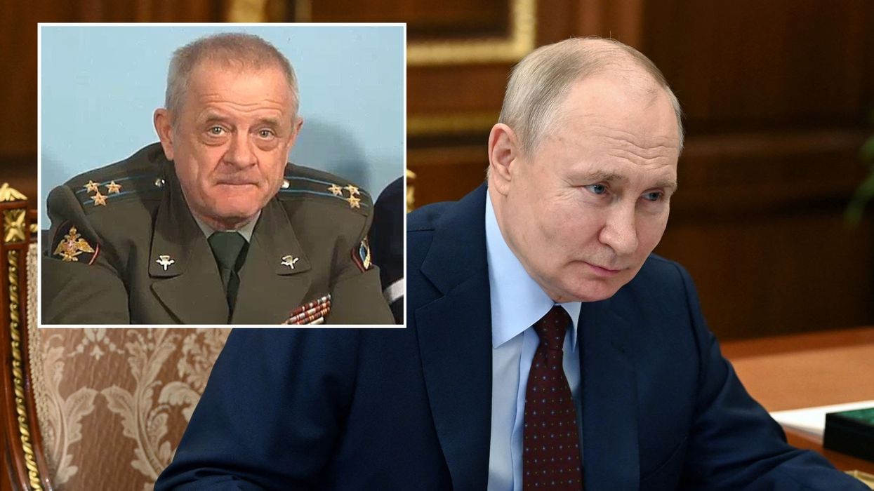 Putin brutally torn apart for Ukraine disaster by notorious ex-Russian colonel in court