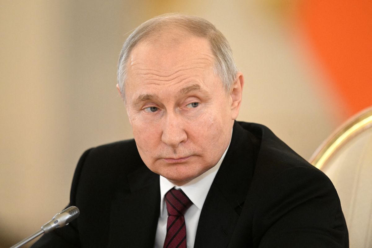 Russian revolt: Putin stranglehold waning as ‘opposition figures ...