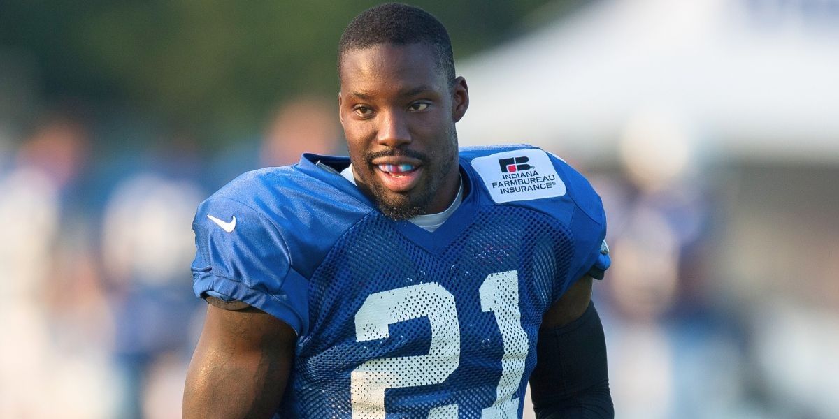 NextImg:Vontae Davis dies aged 35 as tributes flood in for ex-NFL star found dead in Florida