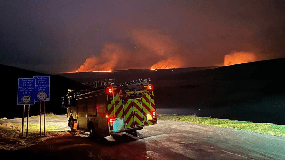 Incêndio florestal no País de Gales