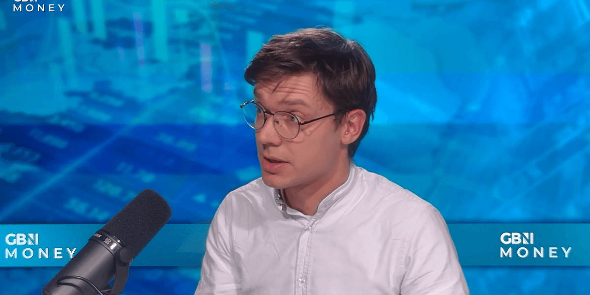 Fears Rachel Reeves’ ISA ‘hurdles’ are making it HARDER for you to build wealth Fears Rachel Reeves’ ISA ‘hurdles’ are making it HARDER for you to build wealth