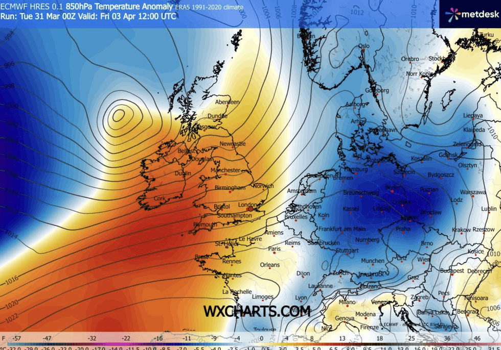 Warm sector simmers over Britain