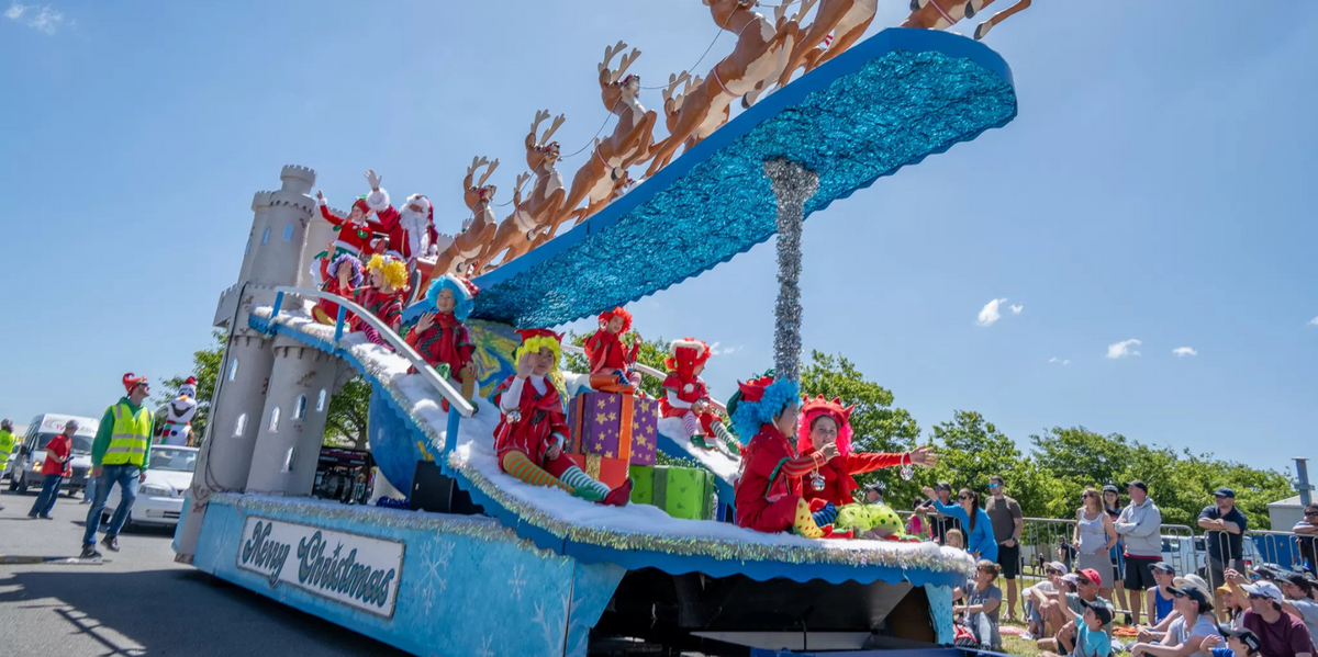 NextImg:'Woke nonsense!' Santa and his elves forced to wear seatbelts during Christmas parade after health and safety 'over-reach'