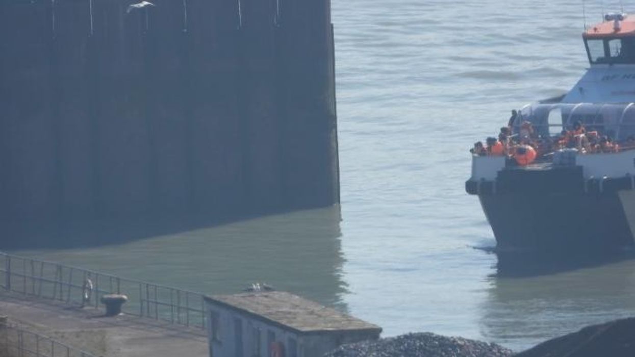 Nearly 1,700 small boat migrants cross Channel in ONE week