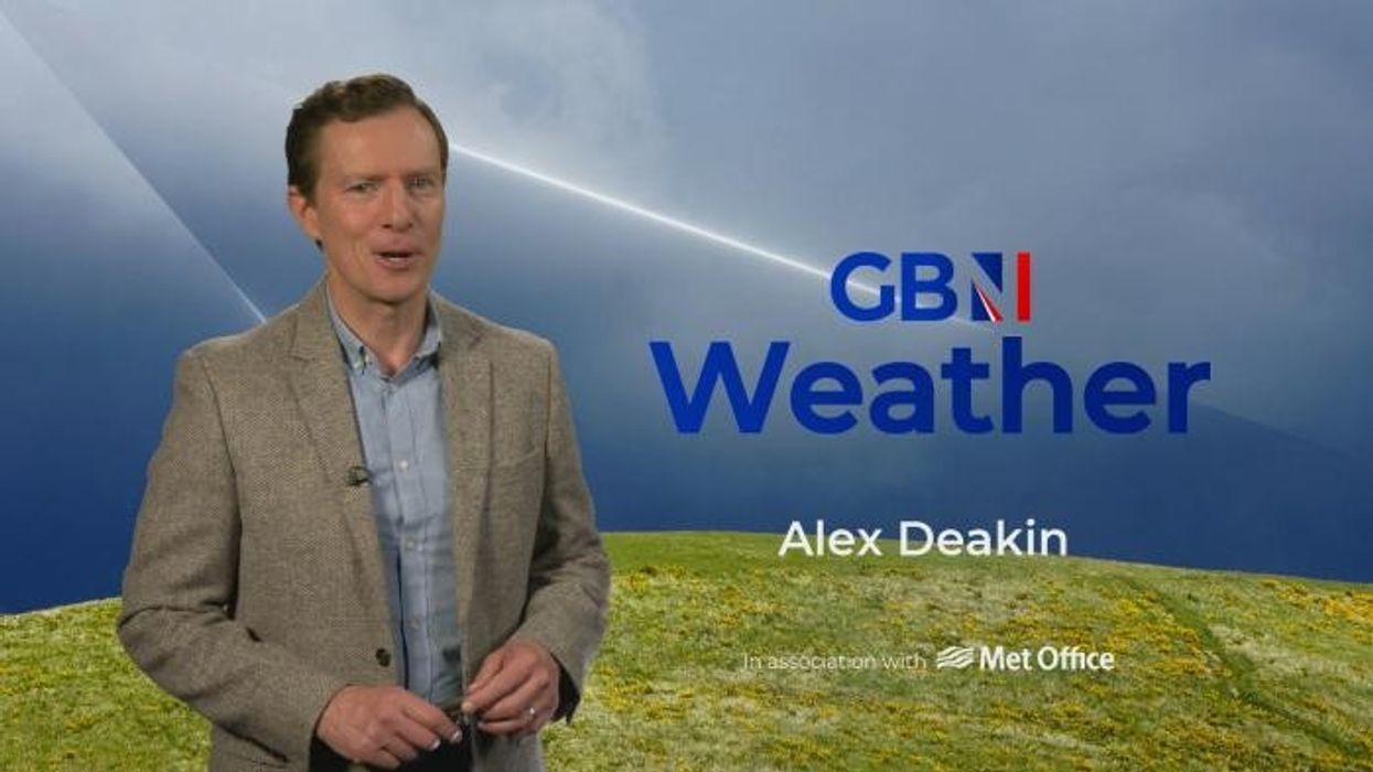 UK weather: Atlantic thunderstorm 'trapped' in jet stream to smash into Britain as soaring temperatures hit 30C