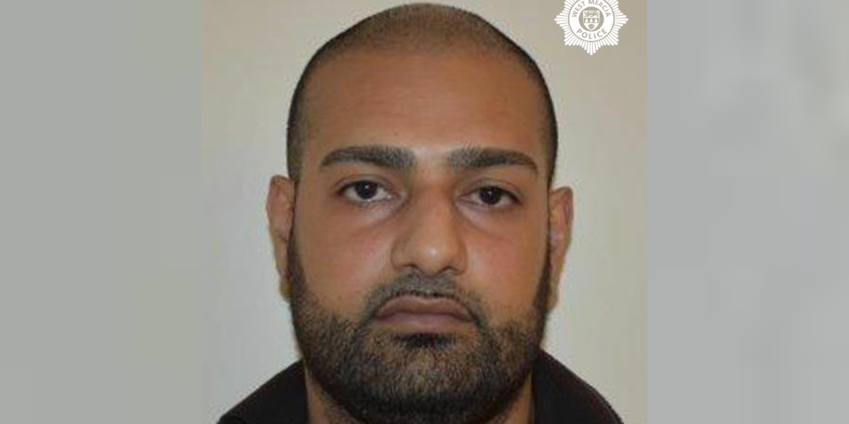 NextImg:Grooming gang 'took girls to restaurants and lined them up for sex' as ringleader jailed for further 12 years