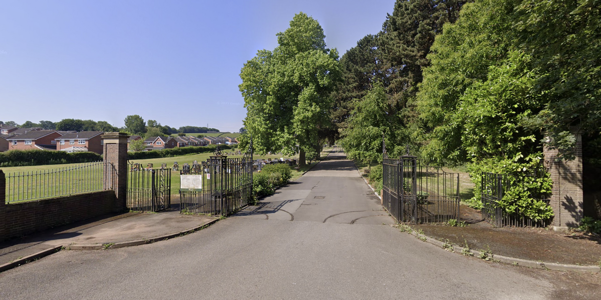 NextImg:Wales news: Grieving family devastated after veteran's grave left under mound of dirt