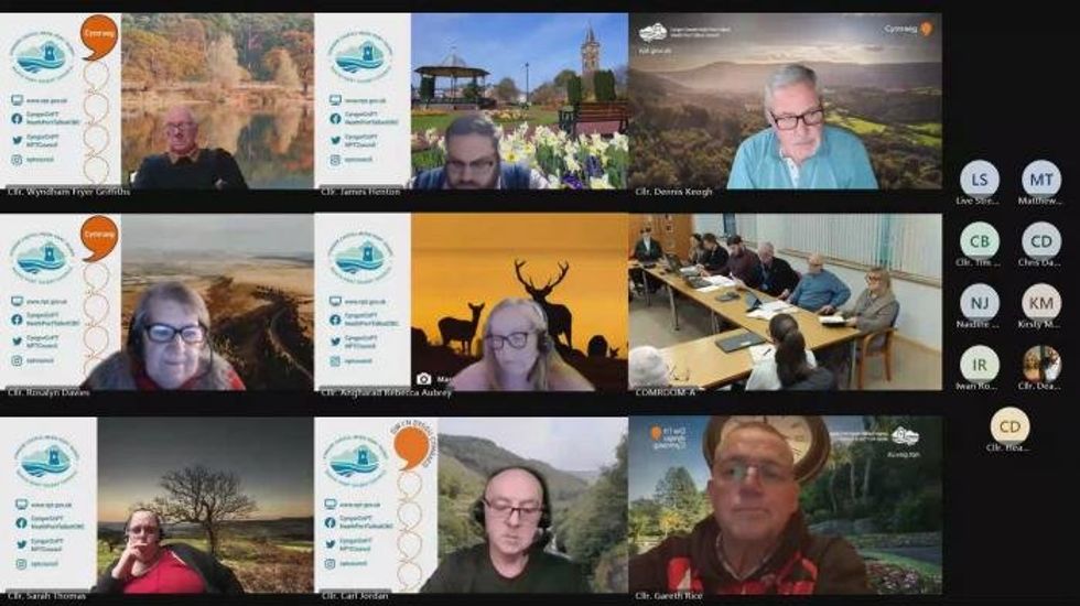 Council row erupts after local authority spends £500,000 making cycle lane MORE dangerous