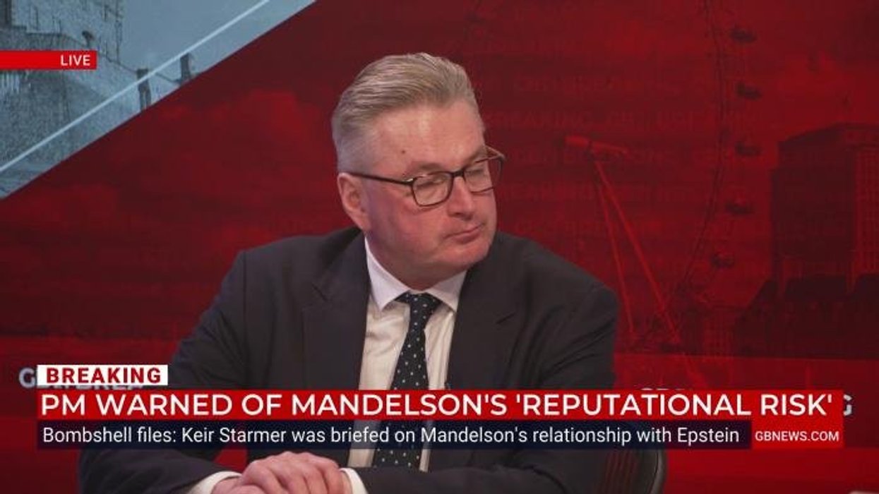 Keir Starmer told to release Mandelson files IN FULL and force him to hand back £75,000 payout