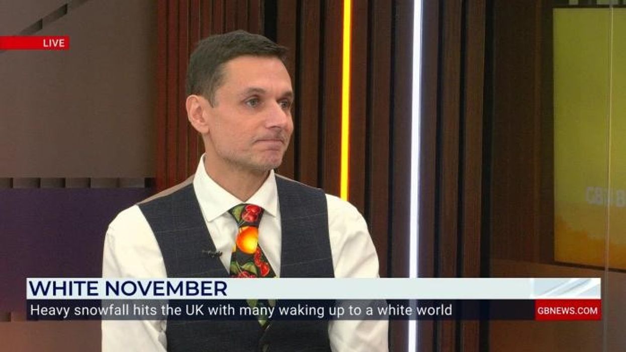 UK weather: Met Office issues SIX yellow warnings as parts of Britons blanketed by heavy snow