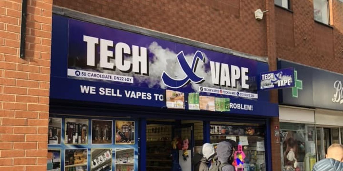 NextImg:Nottinghamshire vape shop sign sparks outrage as banner boasting 'we sell to kids' mysteriously appears overnight