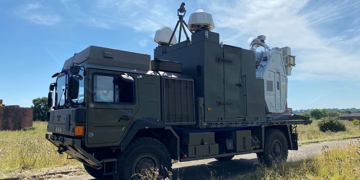 NextImg:British Army successfully tests radiowave weapon that can take down swarm of drones for less than cost of a pack of mince pies