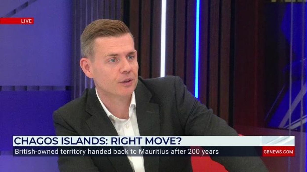 Migrants stuck in Chagos Islands could move to the UK despite Starmer wanting to send them to other British overseas territory