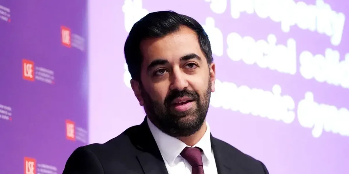 NextImg:Humza Yousaf BLASTED for racking up eye-watering £200k bill at Cop28 in 'lavish' trip