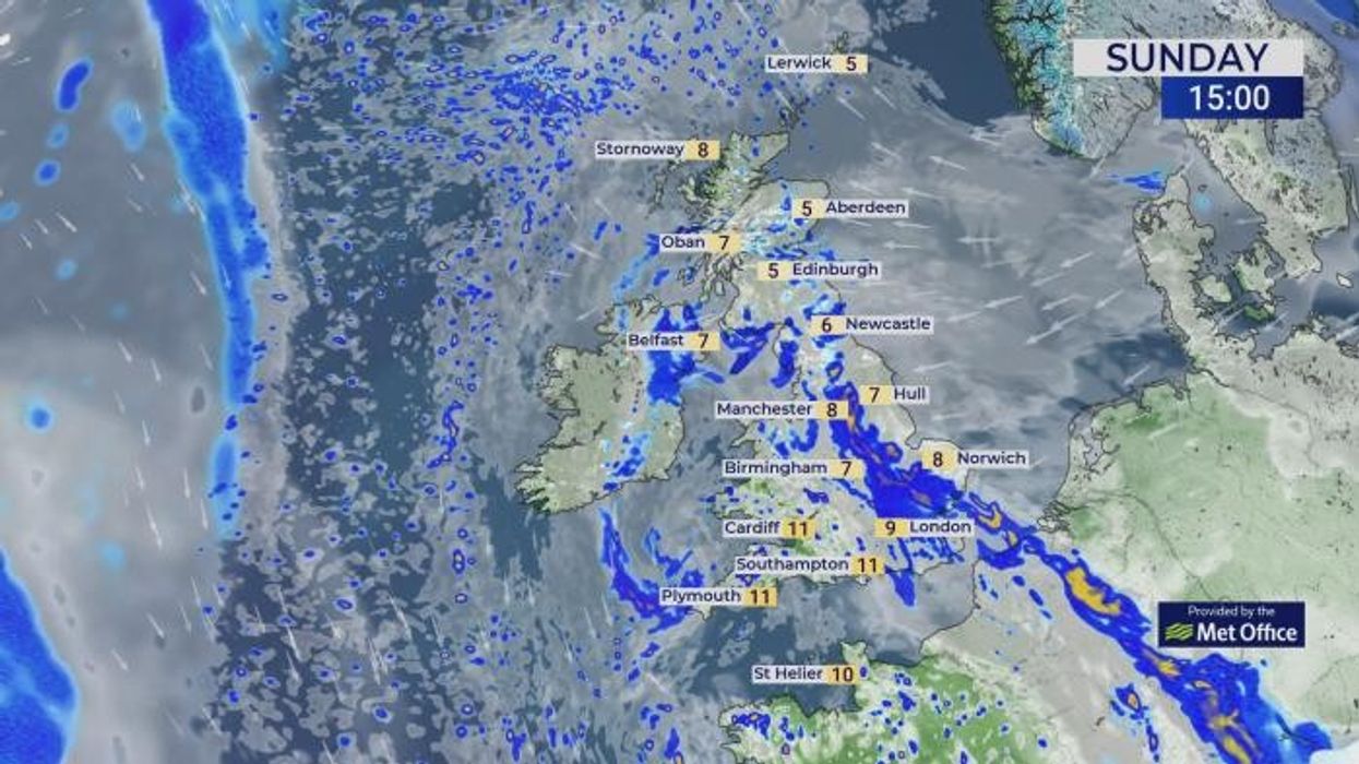 Weather maps show large parts of UK covered in snow within weeks