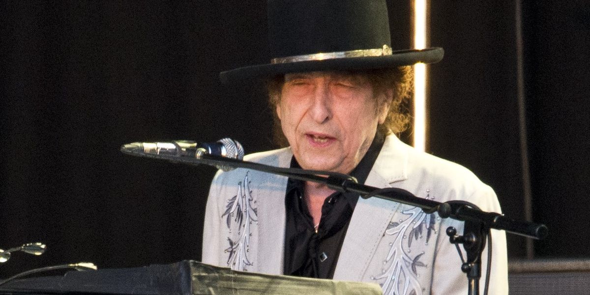 NextImg:Bob Dylan, 82, dished brilliant responses to irked crowds decades before new heckler slap-down