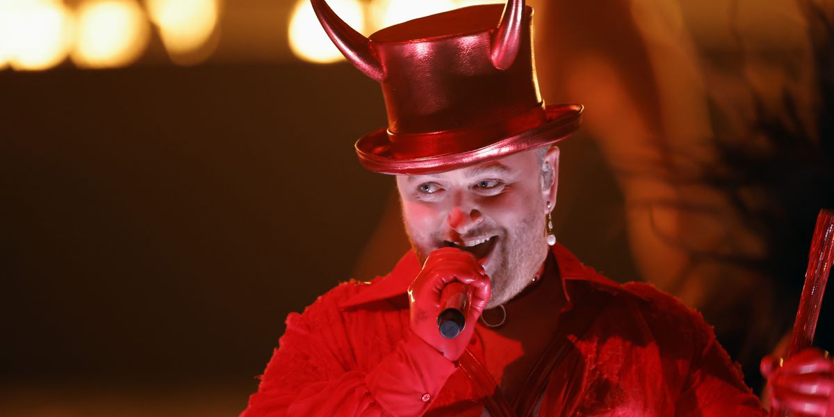 NextImg:Sam Smith sparks explosive BBC 'defund' row as singer unveiled as part of Proms line-up