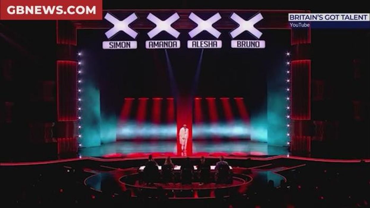 ITV Britain's Got Talent viewers fume as 'American professional singer' wows judges: 'What a con!'