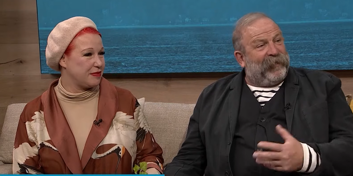 NextImg:Dick Strawbridge parenting young children 'like I was in the 60s' as he swipes at modern habits