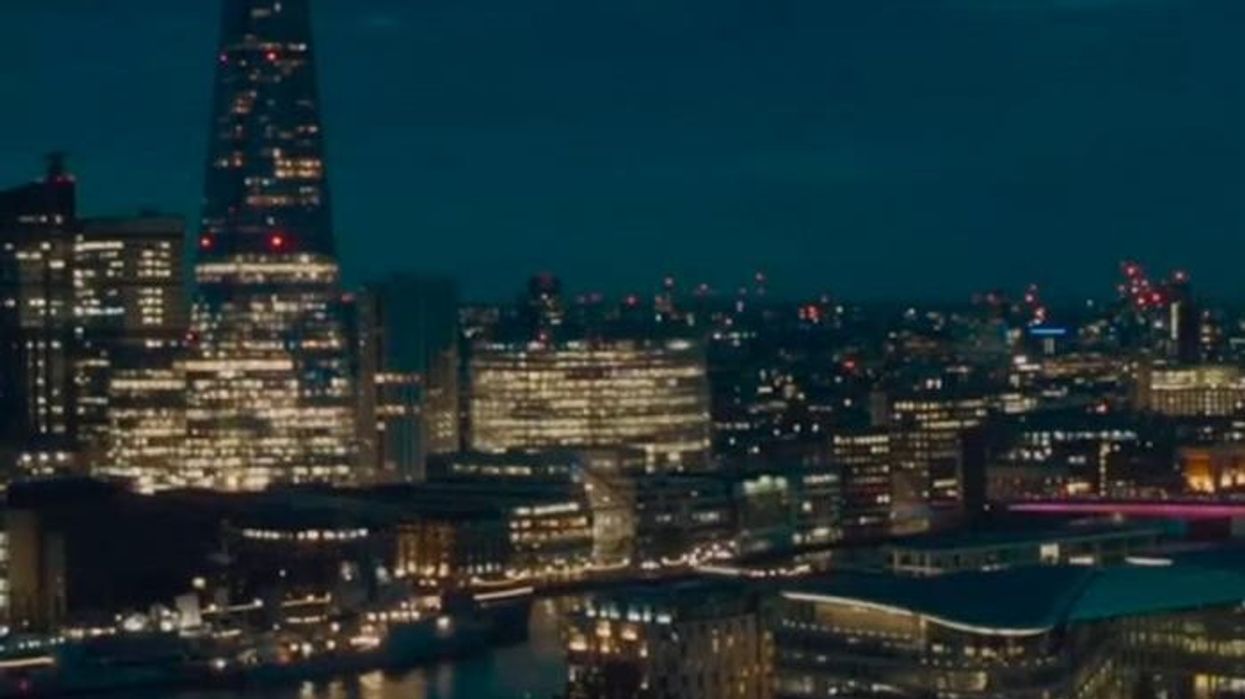 Hugh Grant slams 'ridiculous posh private schools' as he calls for laptop and tablet ban in classrooms: 'It's pathetic'