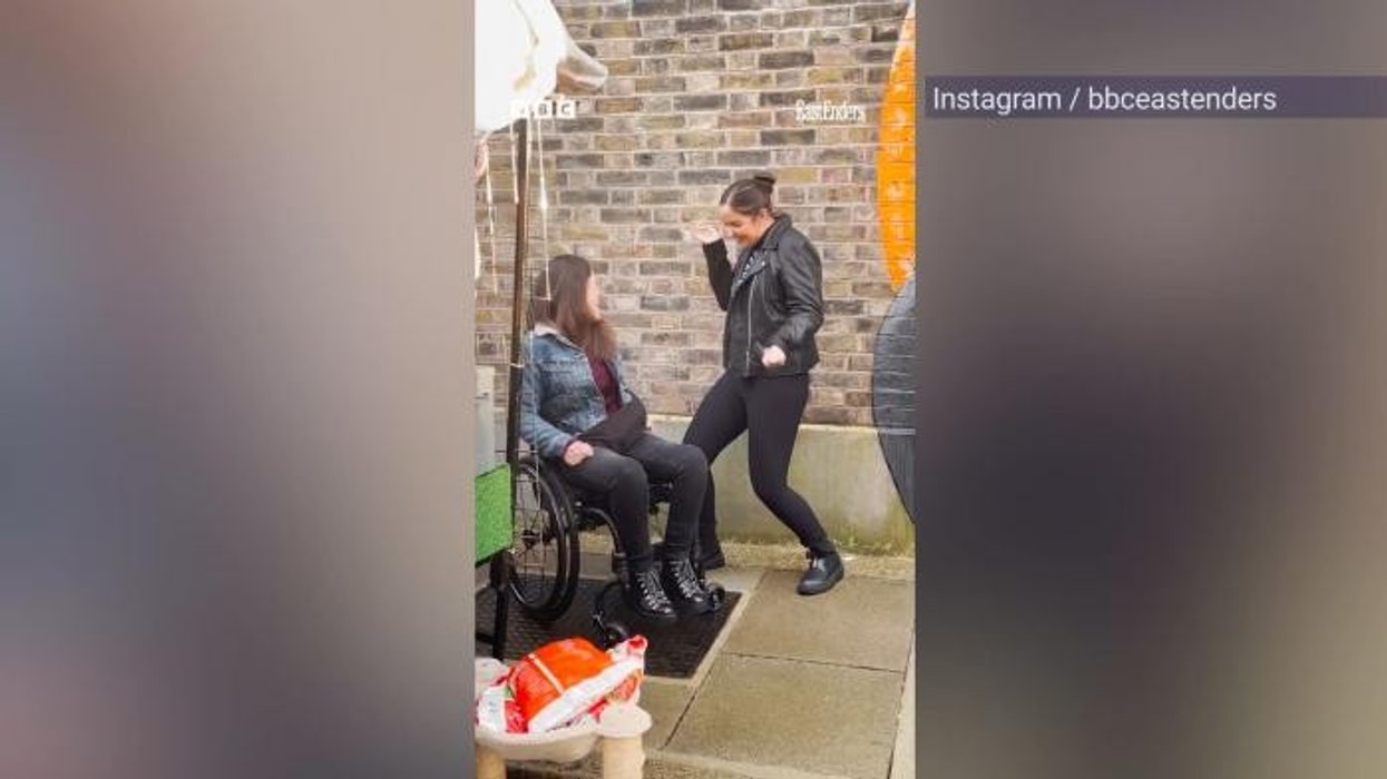 Jaqueline Jossa and Daniel Osbourne fuel reconciliation rumours as pair share touching gestures on social media