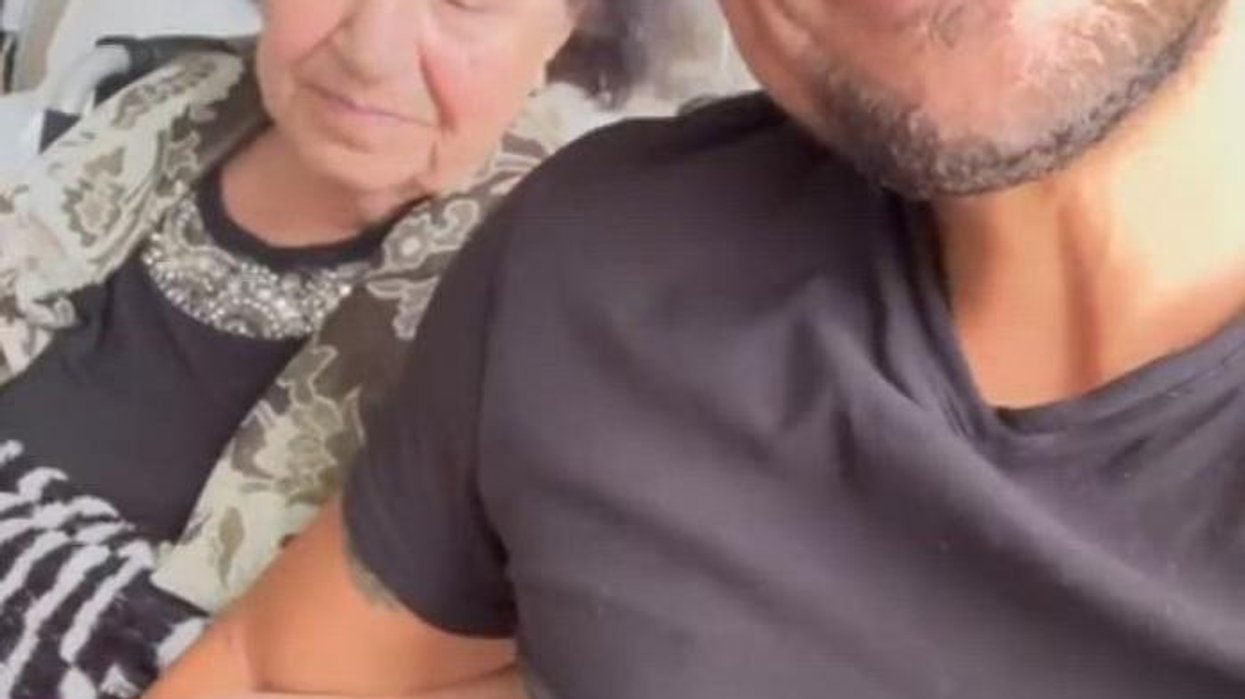 Peter Andre emotional statement over parents' milestone amid mother's health battle: 'They made it'
