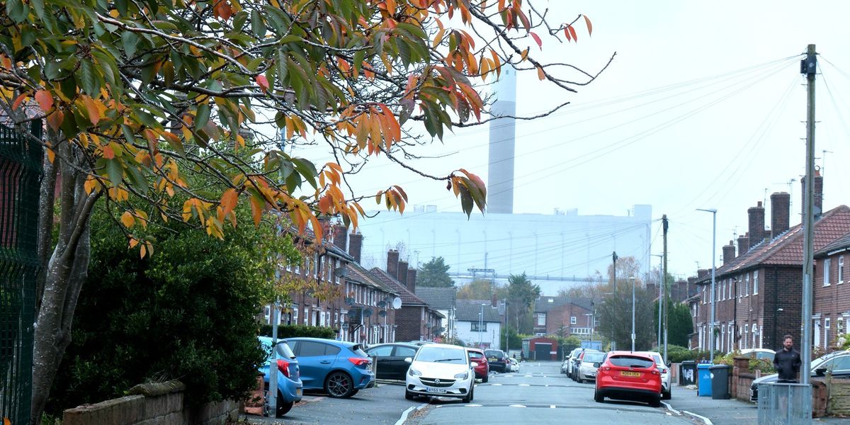 NextImg:Runcorn residents ‘on death row’ as they're plagued by ‘infestation of rats and flies’ after ‘monstrosity’ incinerator installed
