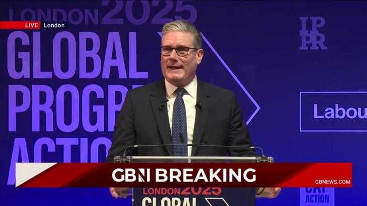 WATCH IN FULL: Keir Starmer announces digital ID cards for all British  adults