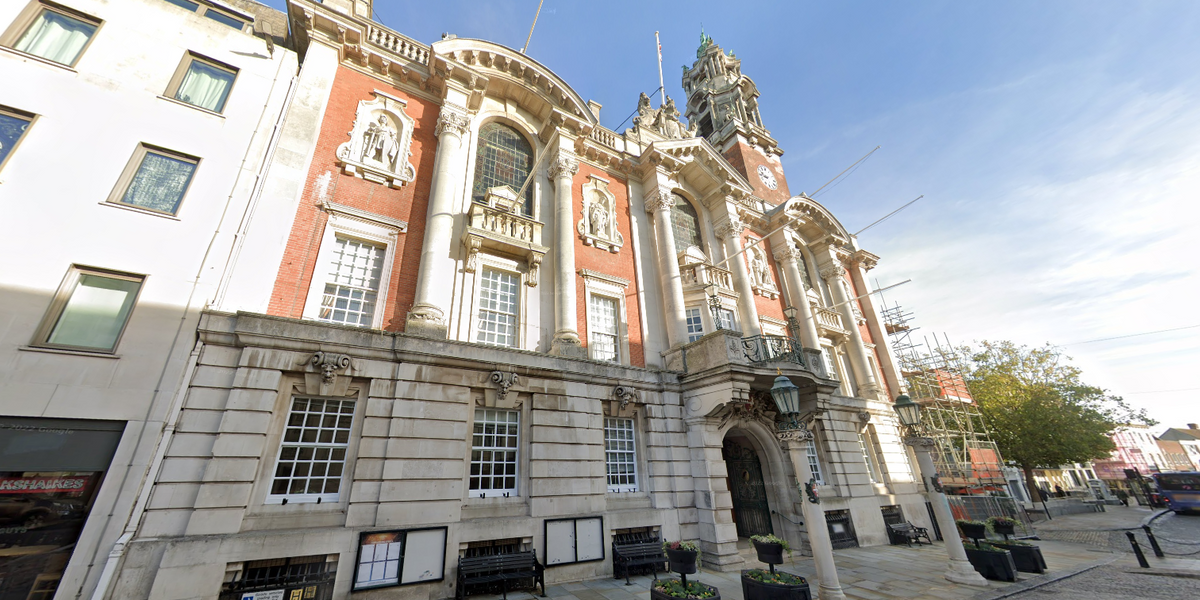 NextImg:'Fiasco!' Taxpayers forced to foot £375,000 bill for loss-making council-owned company
