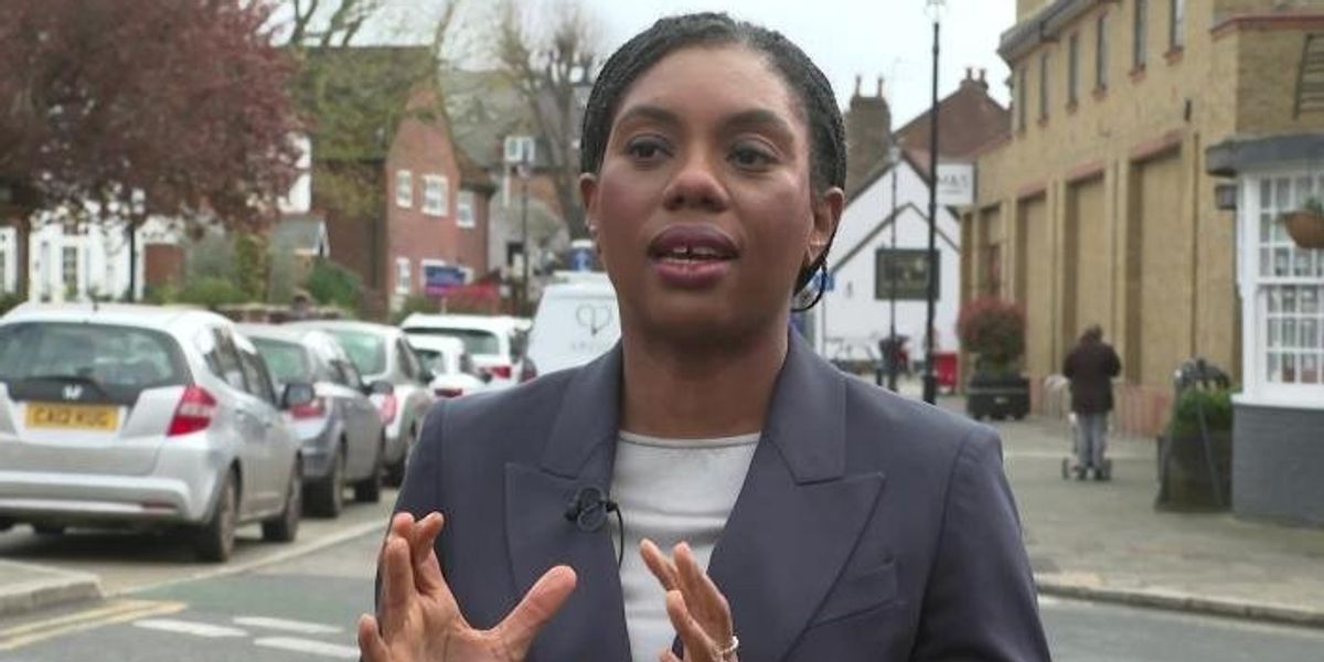 Kemi Badenoch urges Keir Starmer to ban doctors strikes Kemi Badenoch urges Keir Starmer to ban doctors strikes