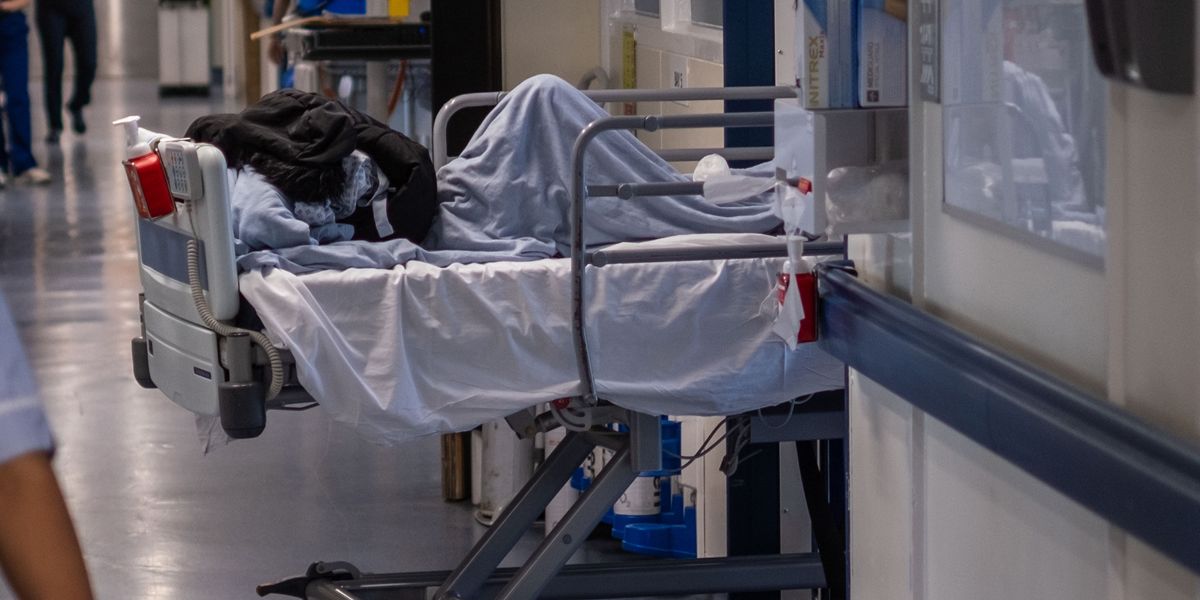 NextImg:Hospital recruiting 'corridor doctor' amid A&E crisis just weeks after hunt for 'corridor care' nurses