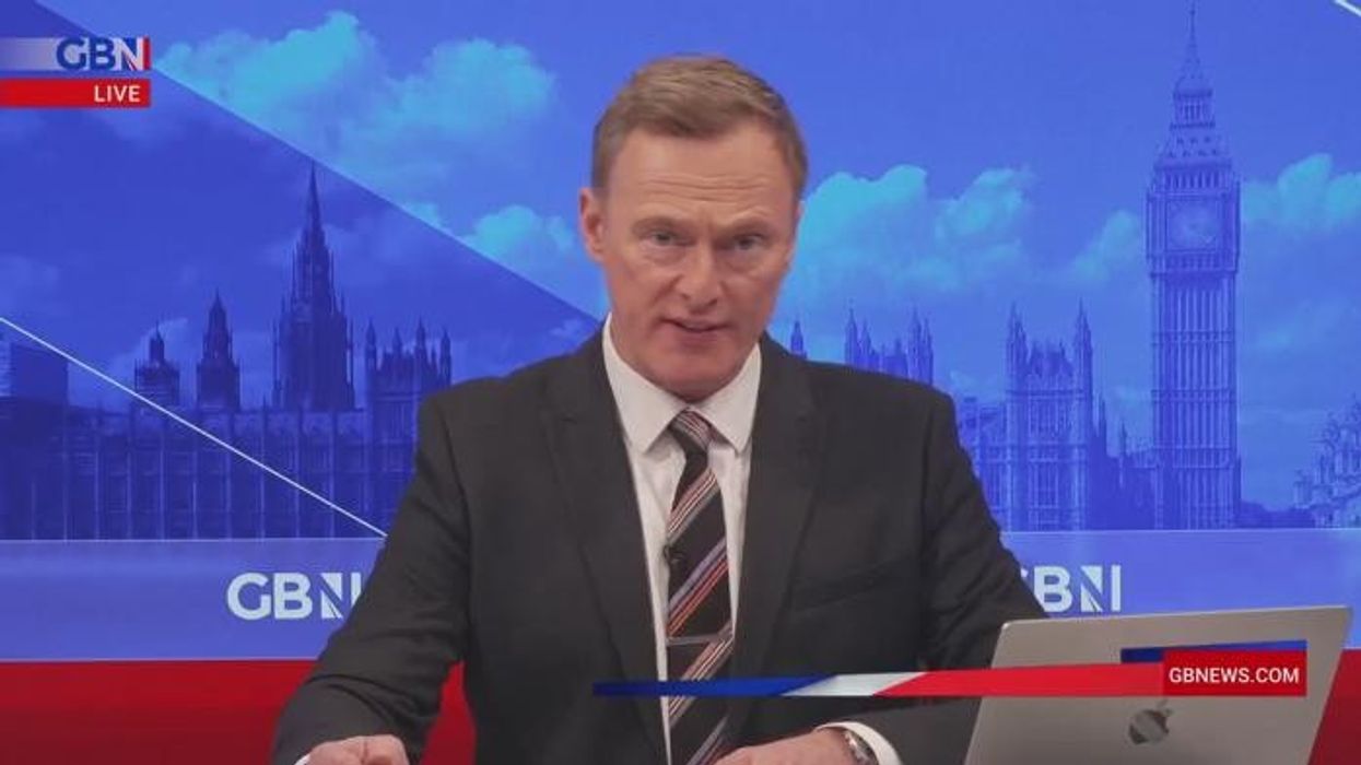 TfL launches fresh campaign to tackle 'nuisance' passengers blasting music on public transport