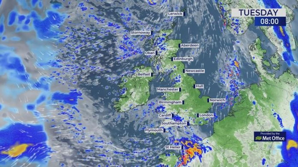 UK weather: 'Last gasp of summer' to blast Britain with temperatures rising to 24C before thunderstorms and hail strike