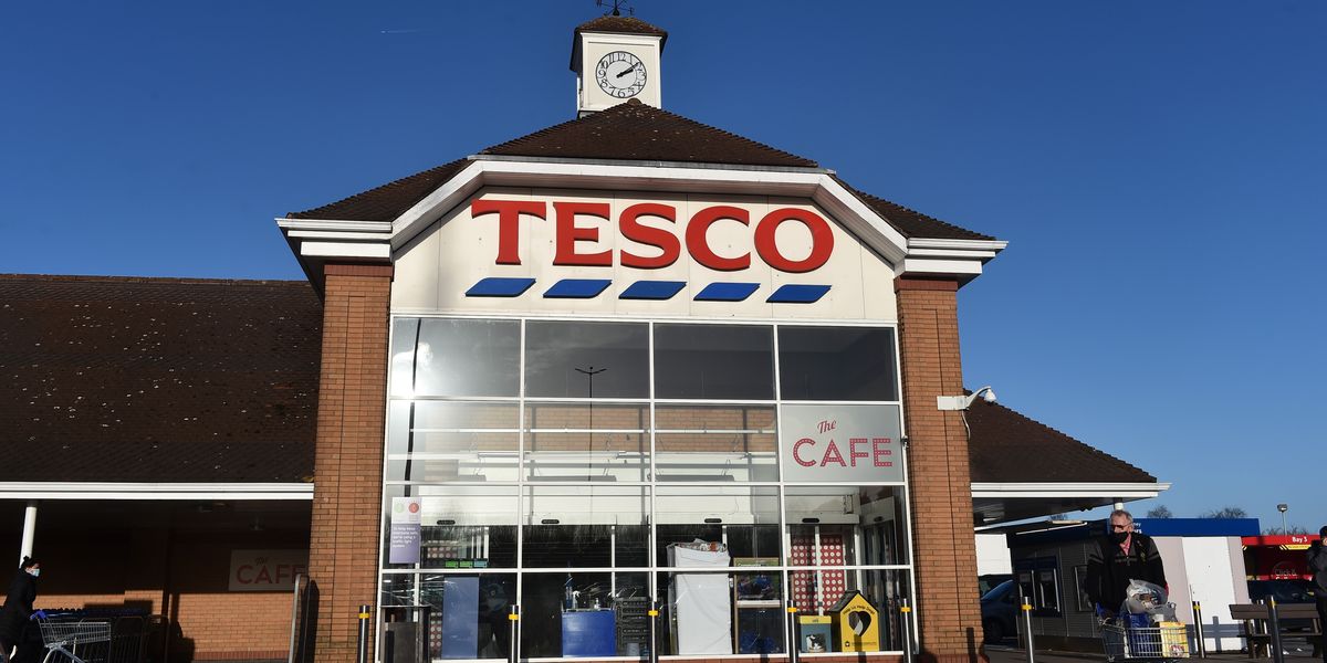 NextImg:Mercedes driver who stole meat from Tesco caught after police asked public for help
