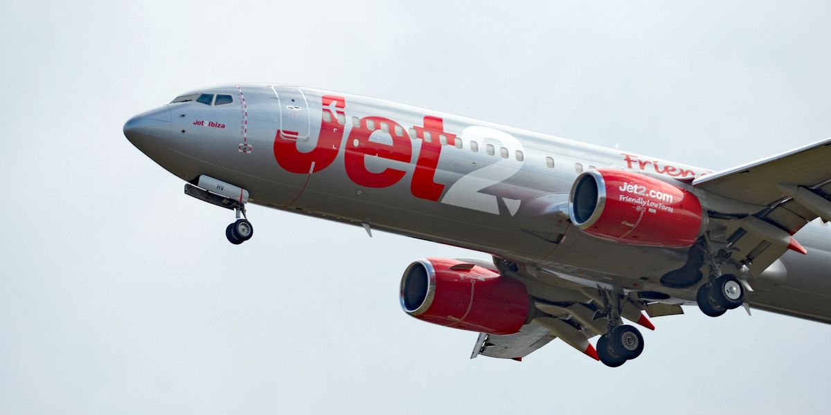 NextImg:Jet2 flight from Spain placed on 'lockdown' after case of 'chickenpox' detected on board