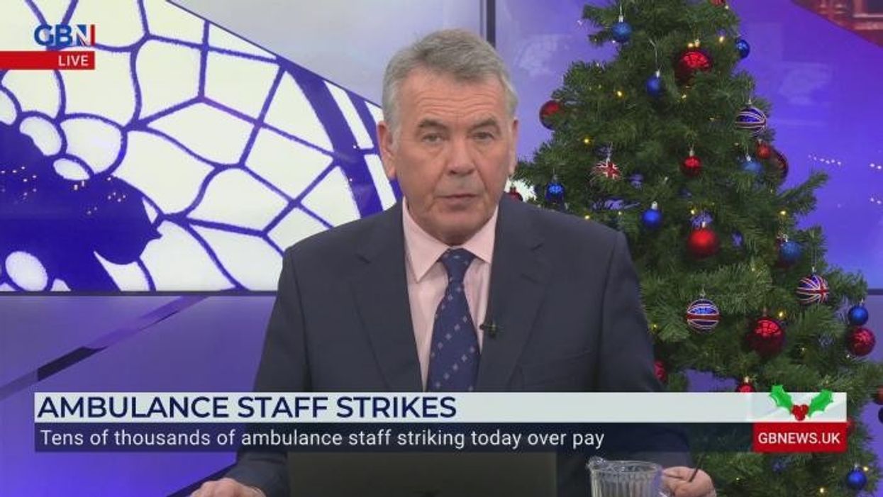 World's largest cruise ship Icon of the Seas sets sail with 10,000 people on board