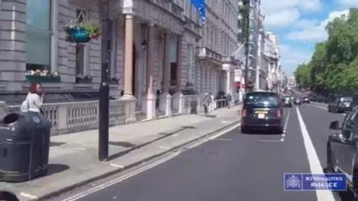 Phone snatchers face instant karma after swiping device from Chinese student on London Underground