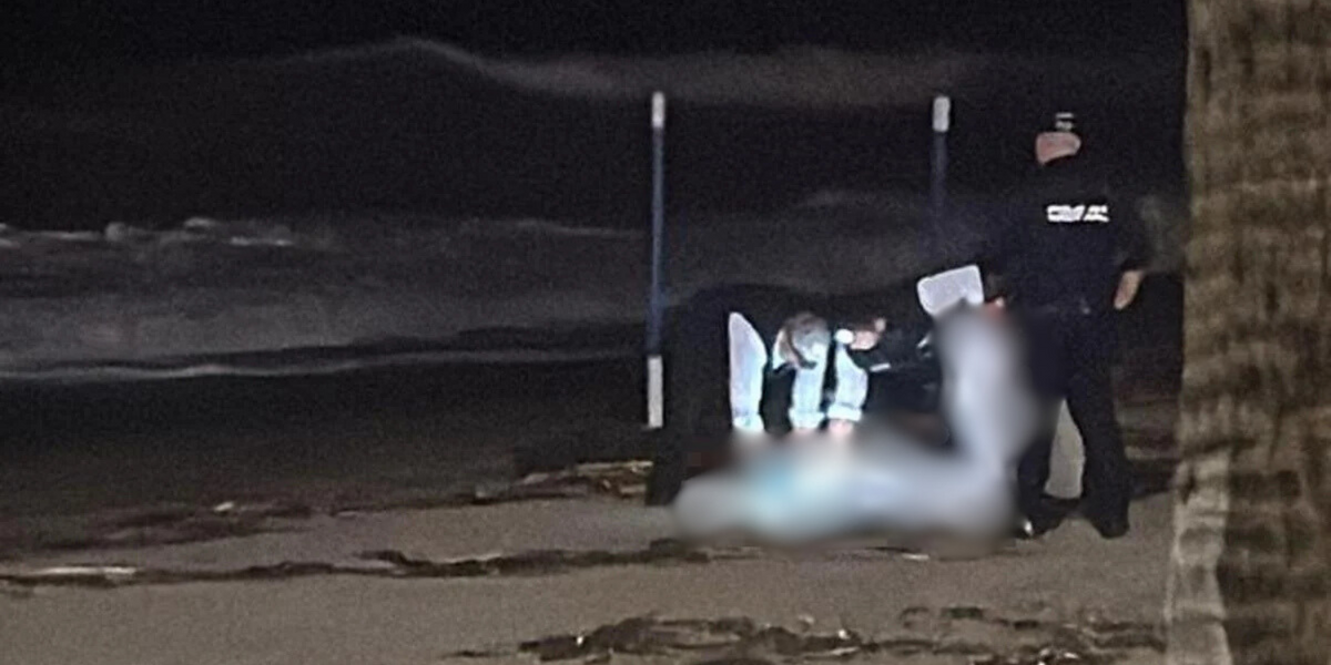 NextImg:Headless body found washed up on beach of popular Spanish tourist hotspot after being turned into a 'soap mummy'