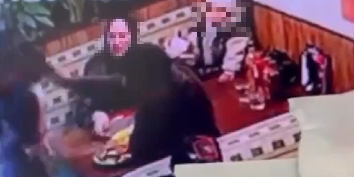 NextImg:Man arrested after Nando's worker 'brutally' slapped with plate in 'unprovoked attack'