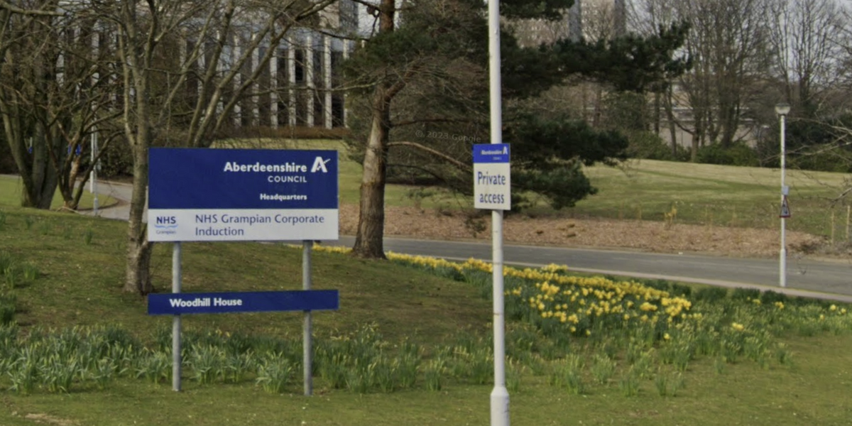 NextImg:Photography company that offered school photo 'without complex needs pupils' claims it was 'not in their policy'