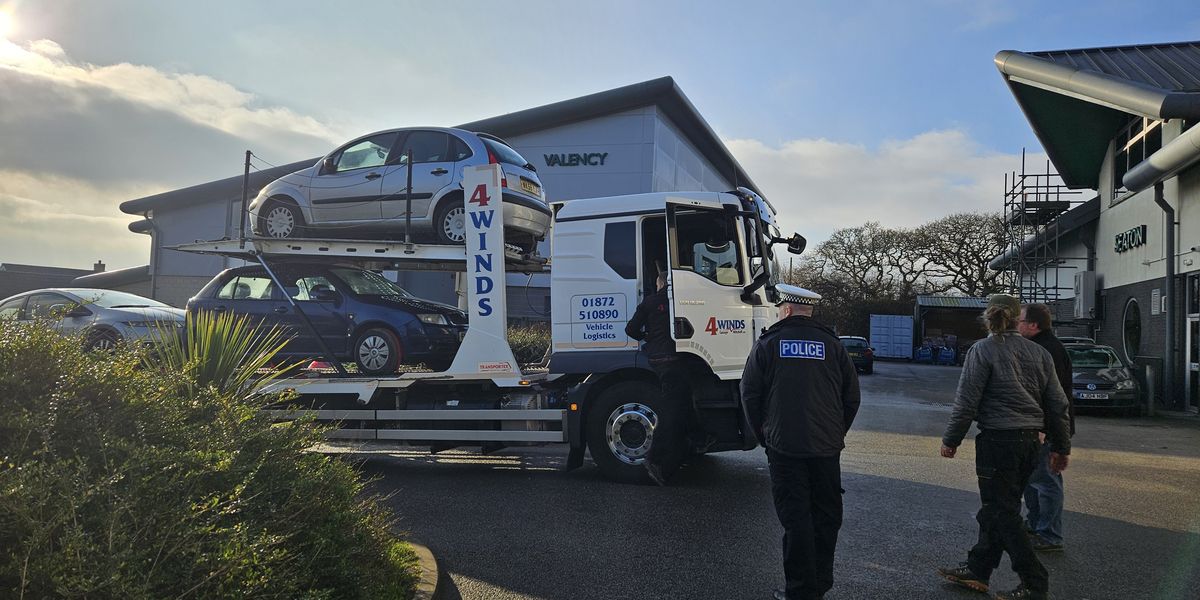 NextImg:Police to hand over seized vehicles to schools amid huge number of cars destined for scrap