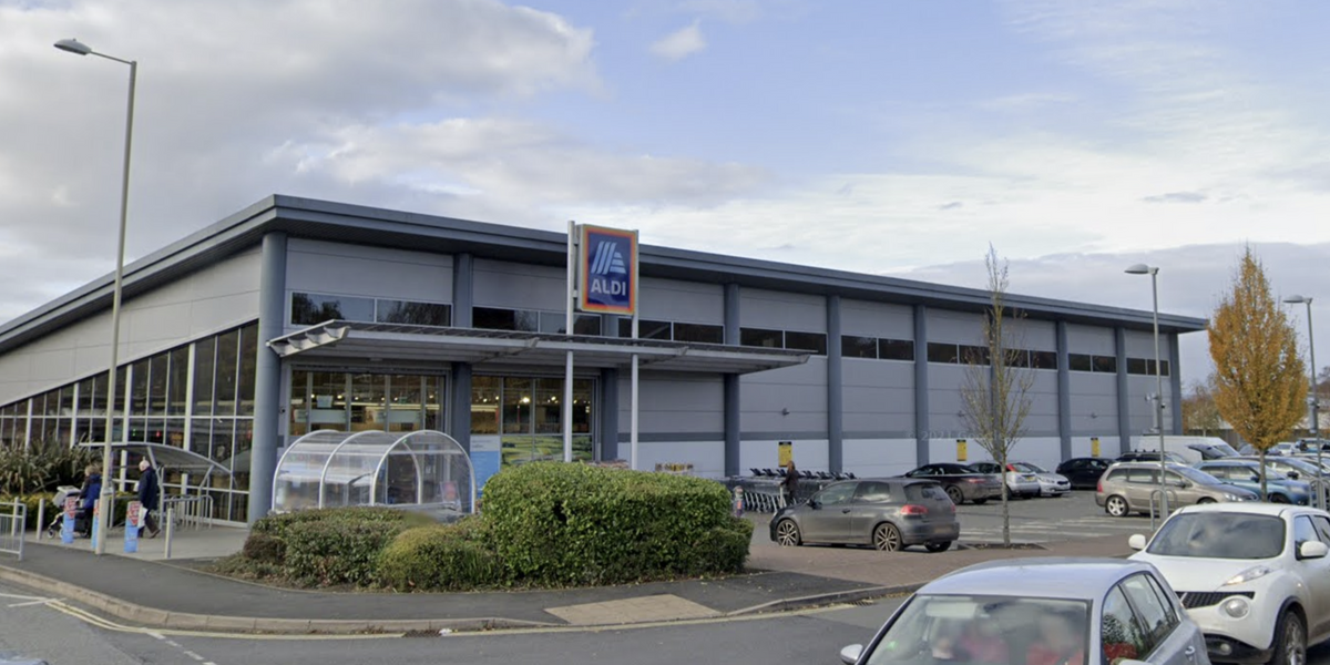 NextImg:Aldi forced to call in fire service after customer becomes trapped in store's toilets