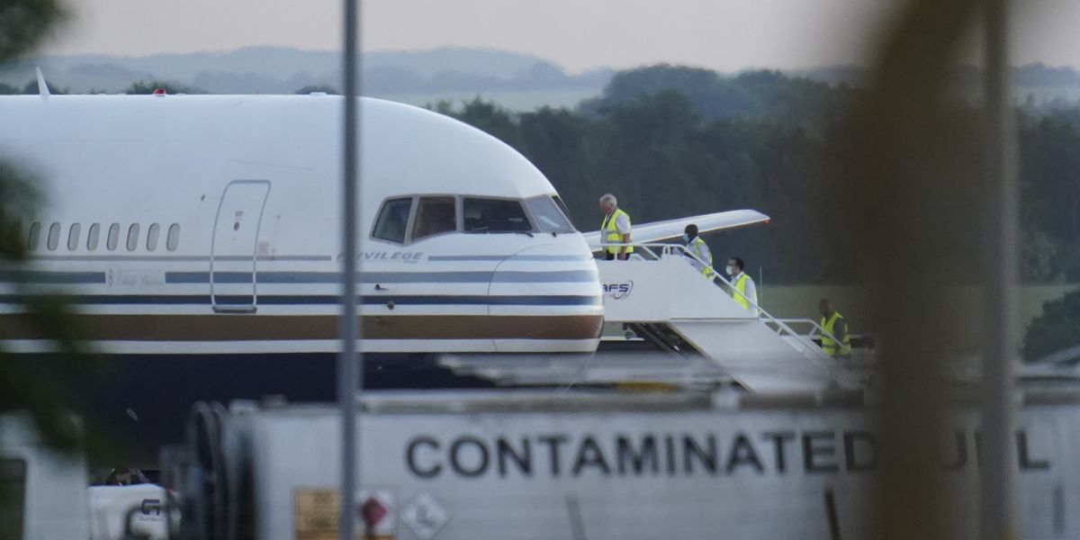 NextImg:First Rwanda flight will have fewer than 10 migrants on board because of legal challenges