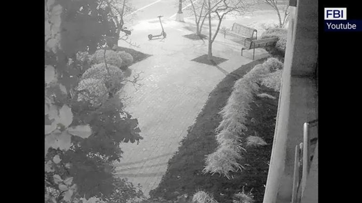 FBI suspect arrested for planting bombs at US political offices