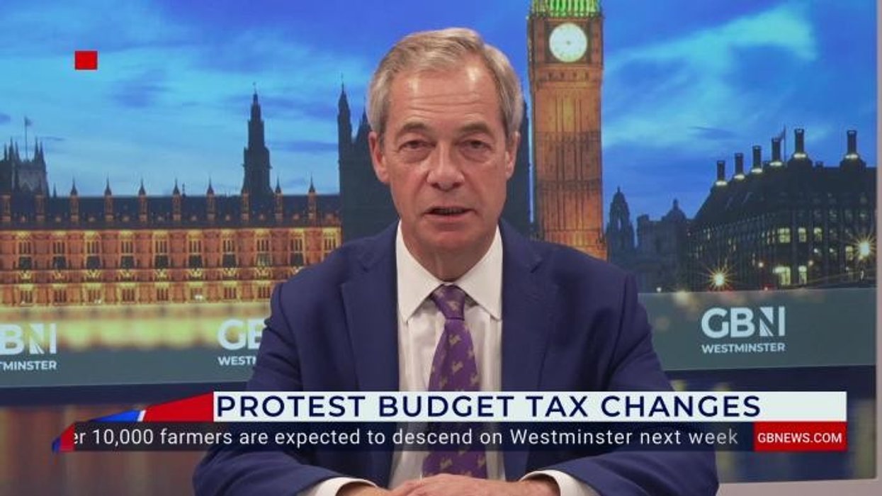 'Patronising!' Welsh First Minister blasted for 'lacking basic empathy' after urging farmers to 'calm down' over tax row