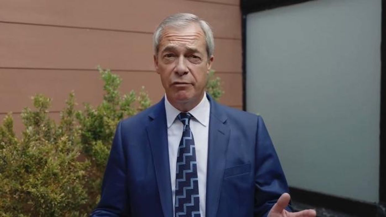 'Deep in crisis!' Nigel Farage delivers verdict on Rayner's resignation as speech held early amid Keir Starmer's imminent reshuffle