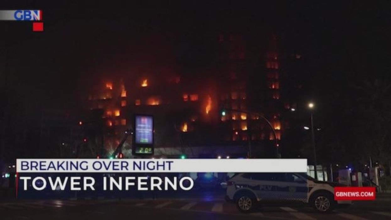 Spain tower block fire hell: Huge blaze rips through high rise building with four dead and 19 still missing