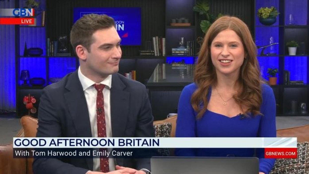 Moscow in FLAMES as huge inferno burns through largest oil refinery in Russian capital